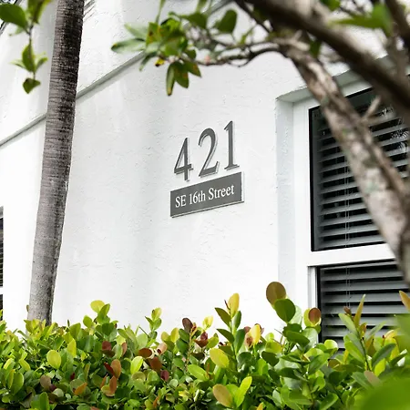The Lauderdale Boutique Hotel-3